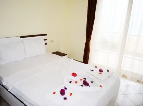 1 Bedroom Apartment Sea View 5 by Likya Global - Room