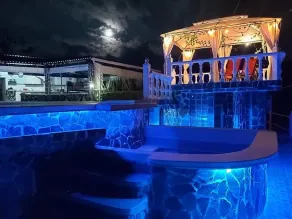 Castillo Del Toro - Pool