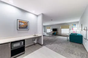 Hampton Inn & Suites Pryor - Værelse