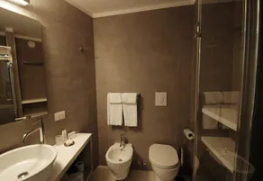 Lungotevere Suite - Bathroom