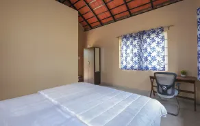 Go Organic Cottage - Room