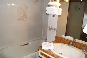 Hôtel Versan Rouen - Salle de bain