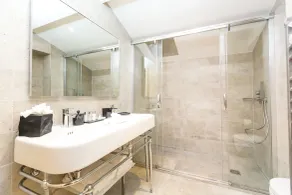 Palais Saleya Boutique Hôtel - Casa de banho