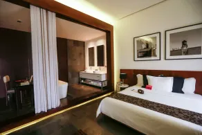 Business Tower Hotel - Habitación