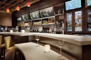 Courtyard by Marriott Boston Dedham/Westwood - Restaurant