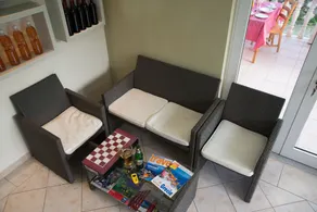 Herodotos Studios - Coin salon dans le hall