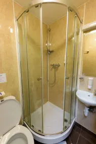 Dolphin Inn - The Lodge - Bathroom