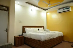 Hotel Kedar Ganga - Chambre