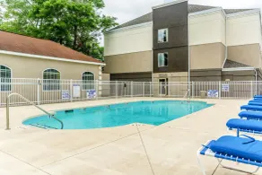 Comfort Inn N Myrtle Beach Barefoot Landing - Piscine