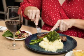 Mawson Lakes Hotel - Restaurant
