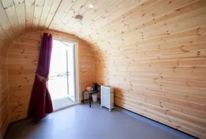 Ernest's Retreat Glamping Site - Room