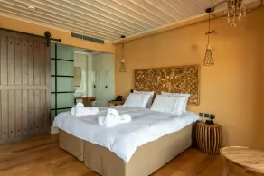 5 Ραχες/5 Raches - Chambre