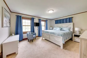 Pistakee Lake Estate w/ Boat Dock & Hot Tub! - Interiør