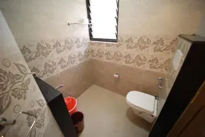 Majestic Hotel Madurai - Bathroom