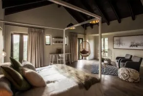 Mount High Luxury Country Estate - Værelse