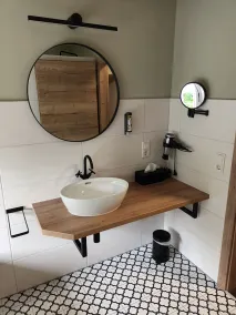 Suite 4 Betten - neu - Salle de bain