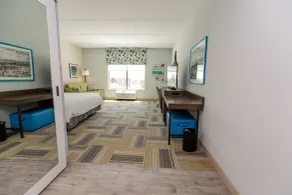 Hampton Inn & Suites Syracuse North Airport Area - Chambre