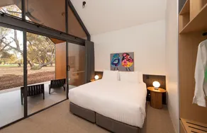 Par Five Shacks - Zimmer