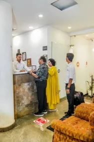 Hotel Seven- Center of City Chandigarh - Restaurant