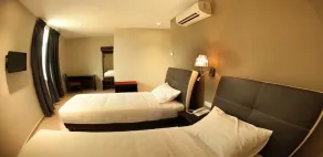 Ayer Hitam Hotel - Chambre