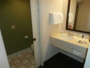 Sleep Inn & Suites North Augusta - Bathroom