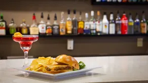 Best Western Plus Kansas City Airport - KCI East - Restaurant