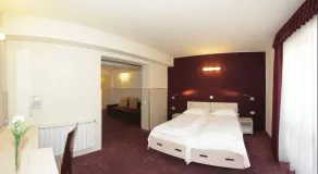 Eden Grand Resort - Camera