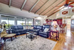 Honomu Home w/ Screened Lanai + Ocean Views! - Interiør