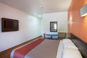 Motel 6-Bedford, TX - Fort Worth - Quarto