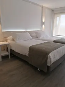 Hotel Costanera - Room