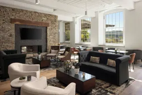 Fairfield Inn & Suites Madison Historic Eagle Cotton Mill - Restaurant