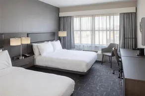 Hampton Inn & Suites Portsmouth Downtown - Chambre