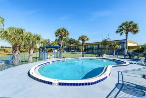 Rodeway Inn Bushnell - Piscina