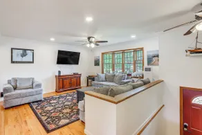10 Mi to Beach! Group-friendly Bayville Getaway - Interior