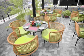 Heavens Garden Empire - Restaurant