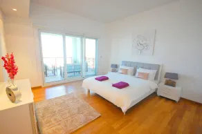 Kennedy Towers - Marina Residences 2 - Room