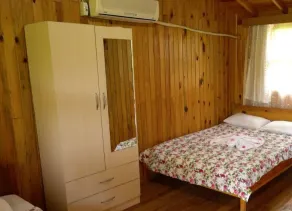 Gemicihan Bungalov & Pansiyon - Rom