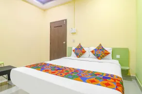 Via Airport Stay Inn - Nr, Rajiv Gandhi International Airport - Room