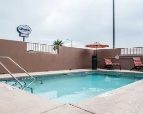 Suburban Studios Alamogordo - Piscine