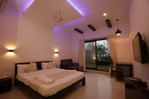 La Serene Resort and Spa - Room