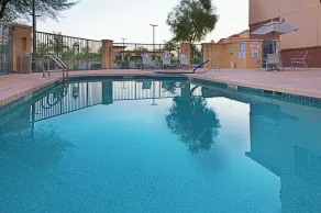 Holiday Inn & Suites Goodyear - West Phoenix Area by IHG - Pool