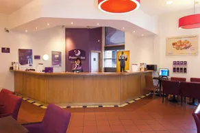 Premier Inn Sheffield City Centre Angel St - Reception