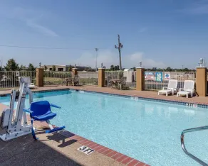 Quality Inn West Memphis I-40 - Piscine