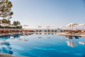Le Méridien Beach Plaza - Pool