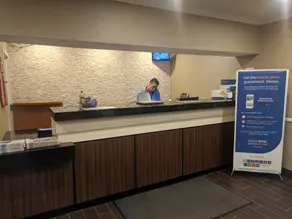 Comfort Inn & Suites North Dallas-Addison - Reception