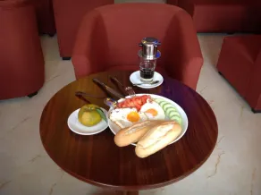 Ha Giang 1 Hostel and Loop Tour - Restaurant