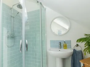 Orchard Loft - Bathroom