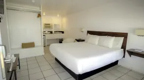 Banana Peel Lodge - Room