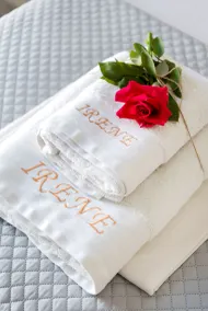 Irene Studios - Beachfront - Chambre