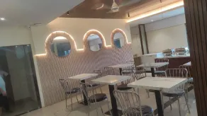 Hi City INN - Restaurant